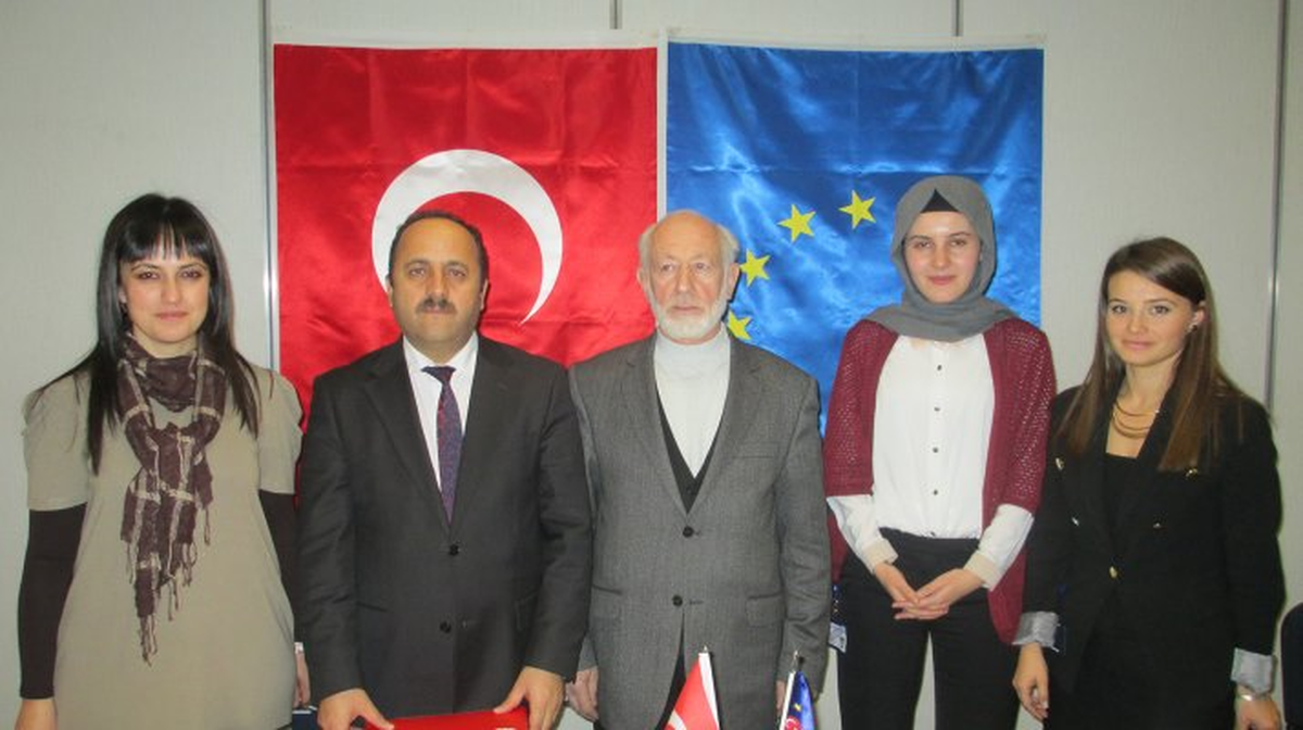 AB Hibeli "Öfke-Şiddet Diyalektiğinde Kadın Projesi" Başladı
