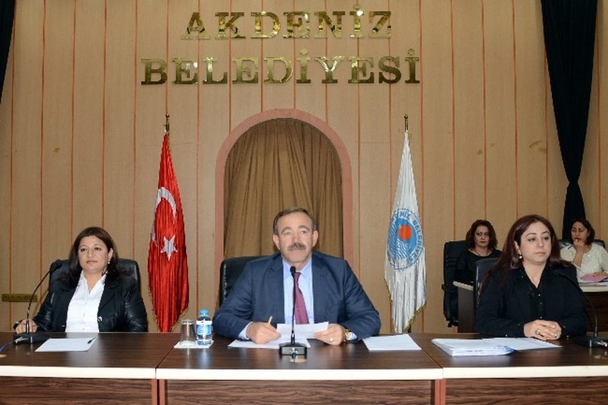 Akdeniz Belediye Meclisi Toplandı