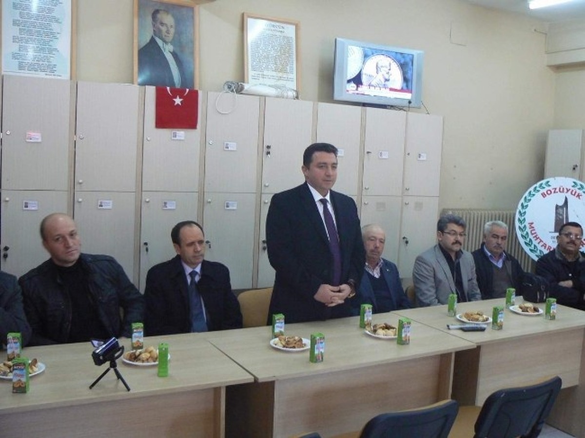Bakıcı, Muhtarlarla Bir Araya Geldi