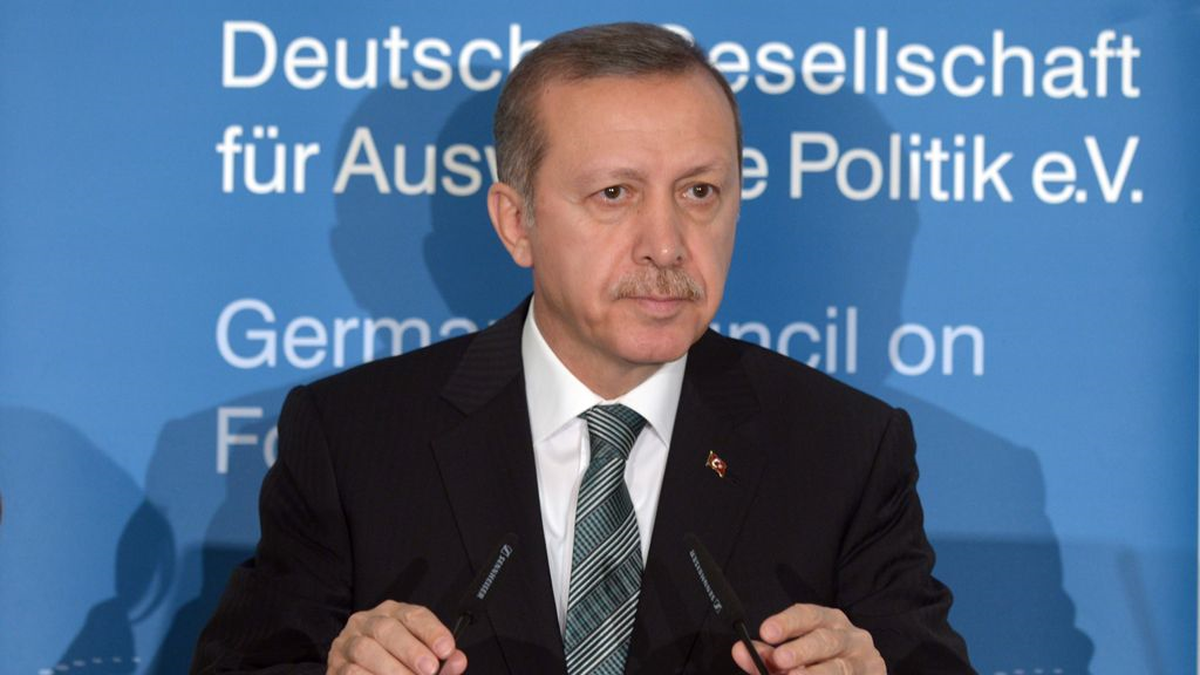 Alman Basını: Merkel, Erdoğan\'ın Çekiciliğine Karşı Şerbetli