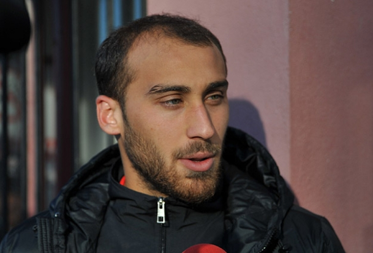 Beşiktaş, Cenk Tosun Transferini Borsaya Bildirdi