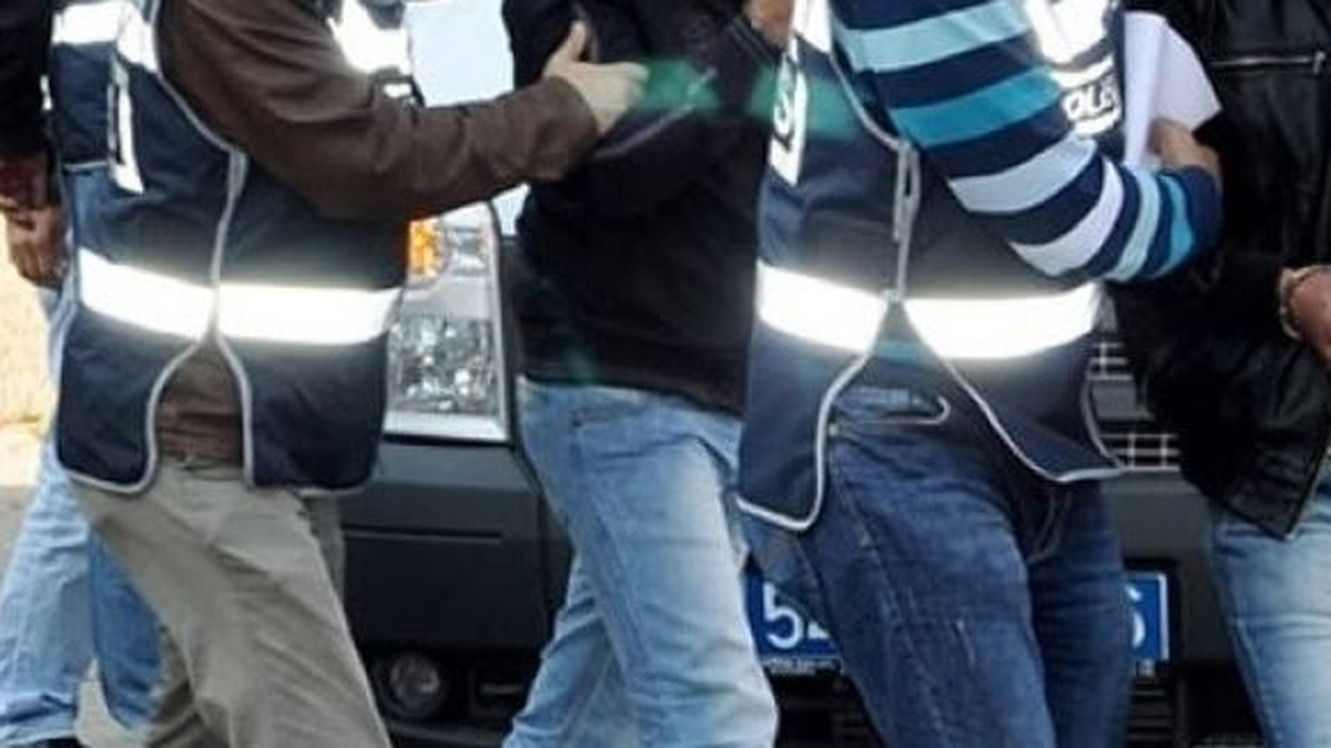 Beyoğlu\'nda Uyuşturucu Baskını