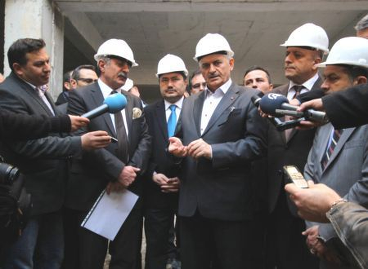 Binali Yıldırım, Harmandalı Çöp Depolama Alanını İnceledi (3)