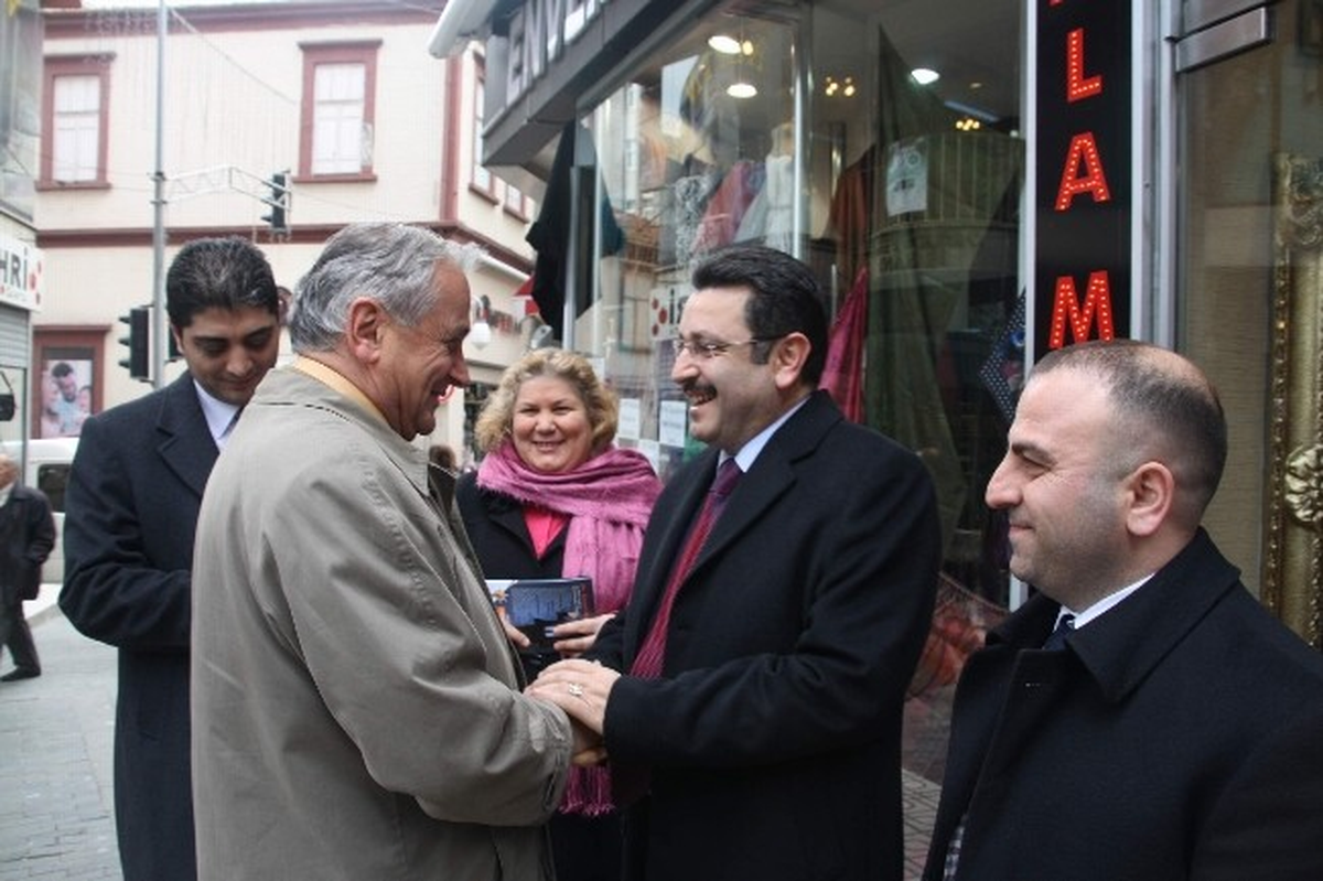 Bizim Ahmet Trabzon Sokaklarını Arşınlıyor