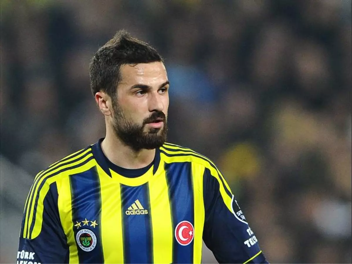 Fenerbahçe\'de Serdar Dönüyor