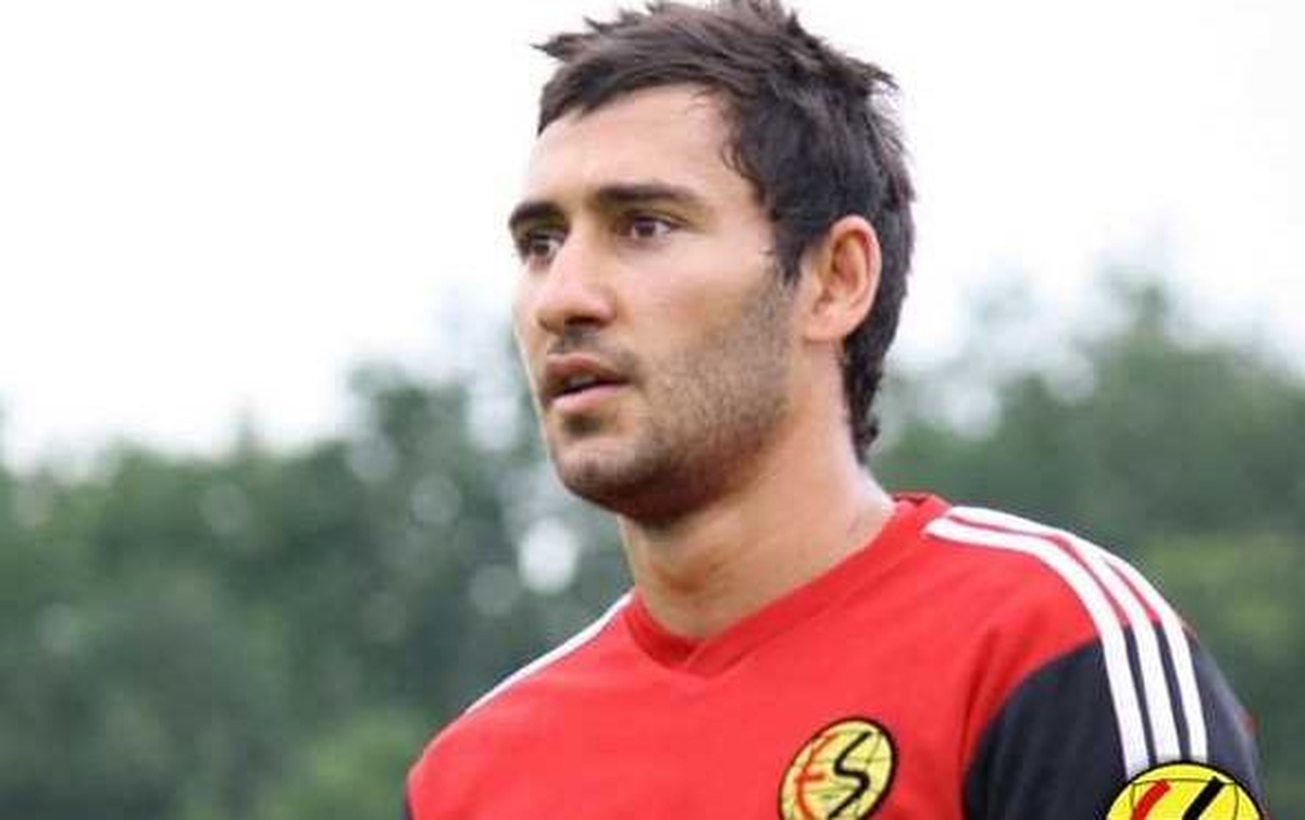 Galatasaray, Veysel Sarı ile 4,5 Yıllığına Anlaştı