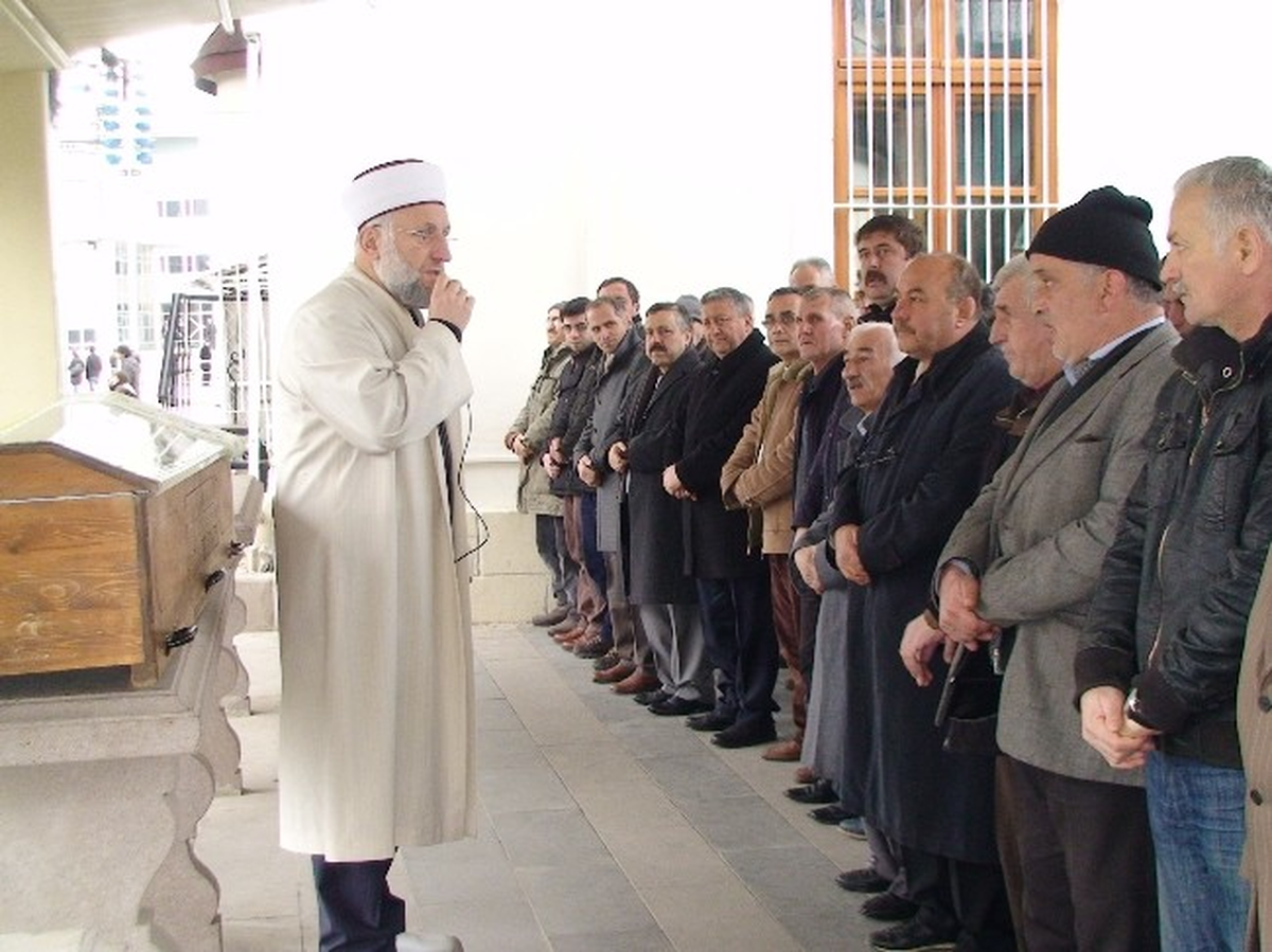 Halk Oyunları Sakarya İl Koordinatörü Oğul\'un Anne Acısı