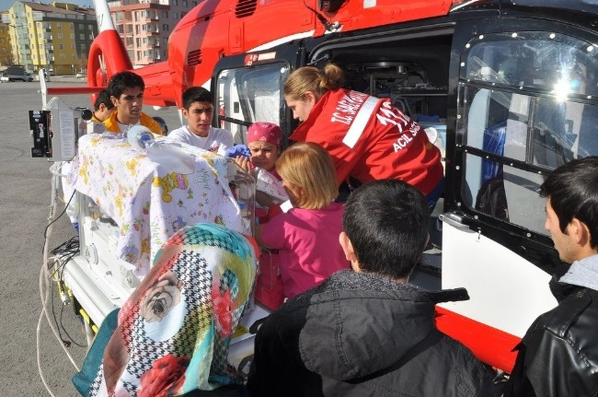 Hava Ambulansları Hatice Nur İçin Havalandı