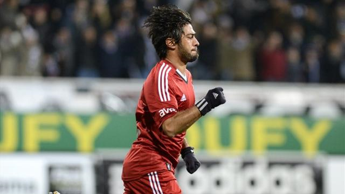 İbrahim Toraman Beşiktaş\'ta Kaldı