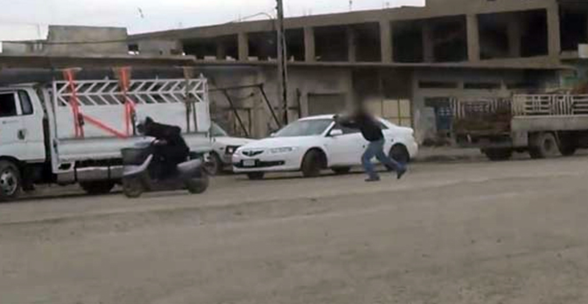 Işid Militanı Motosikletliyi Böyle Vurup Aracını Gasp Etti