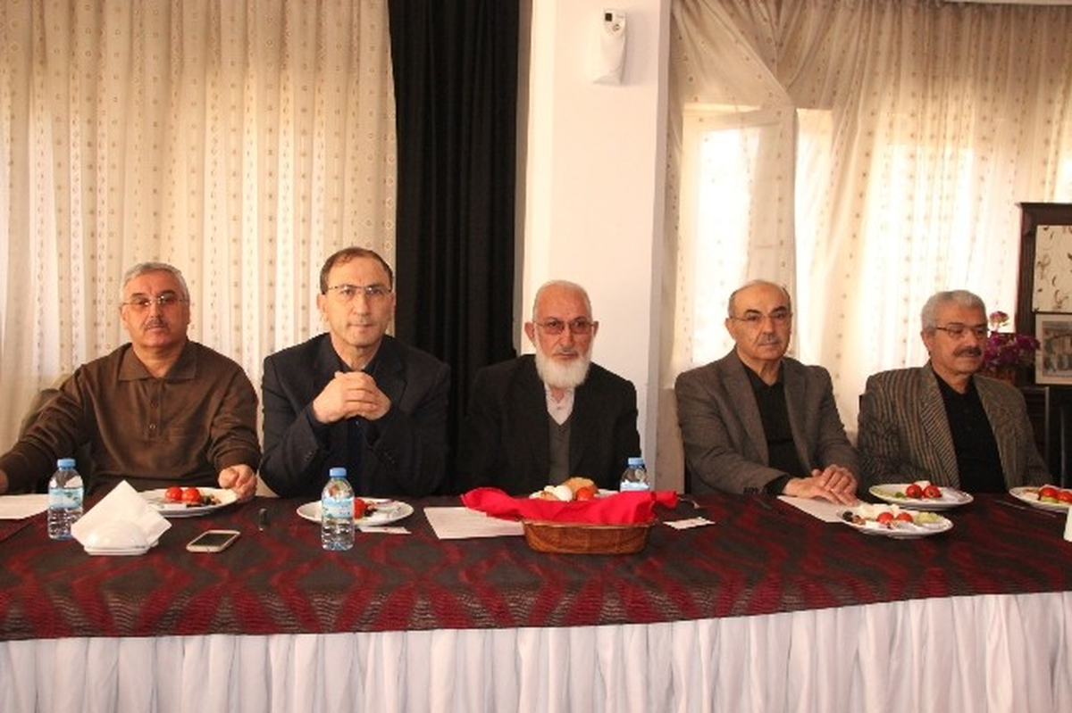 Isparta\'da Ki Suriyelilere Yardım