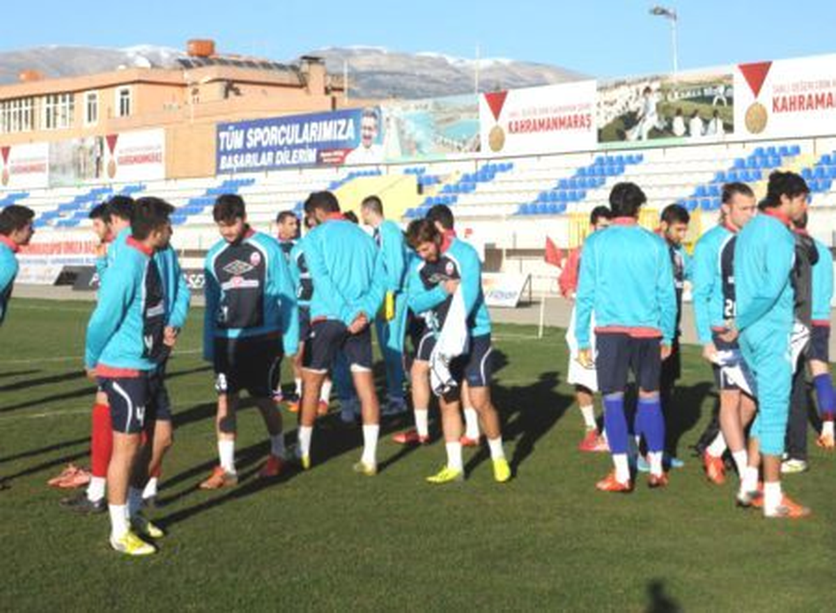 Kahramanmaraşspor Mersin İdmanyurdu\'na Hazırlanıyor