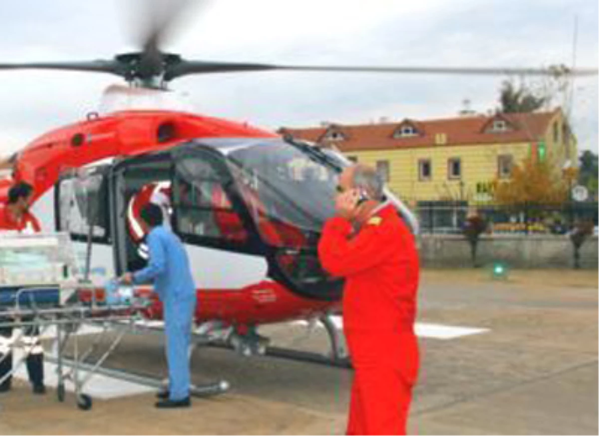 Kalp Hastası Bebek Ambulans Helikopterle Nakledildi