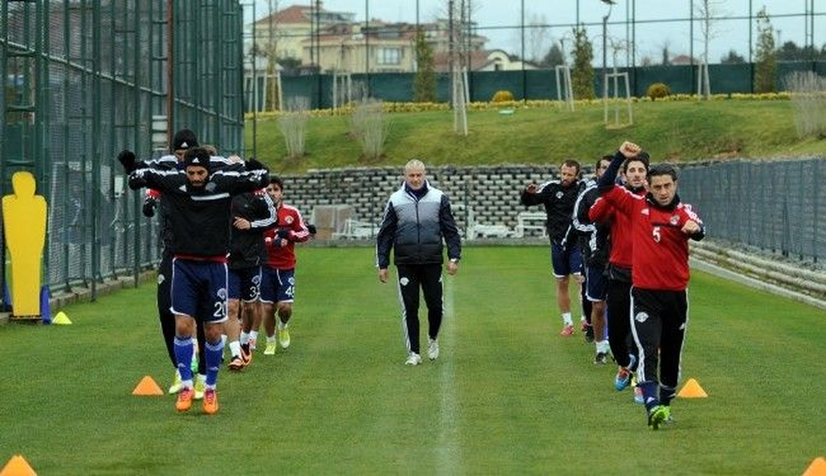 Kasımpaşa\'da Torku Konyaspor Maçı Hazırlıkları