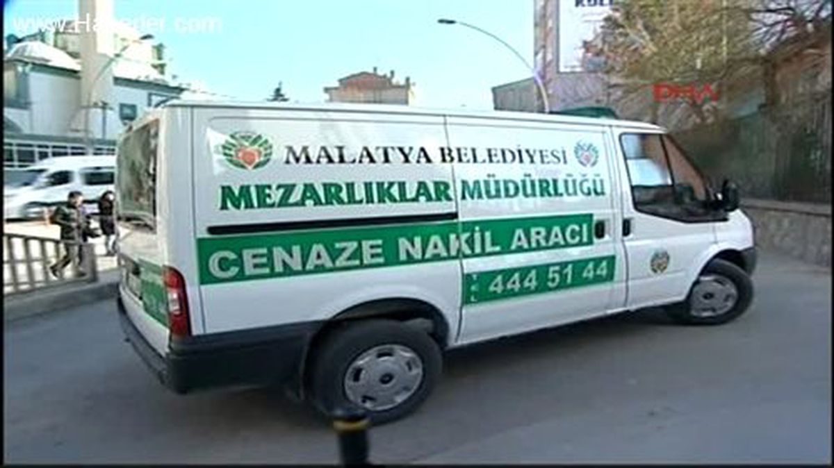 Kenan Işık\'ın Eniştesi Evinde Ölü Bulundu