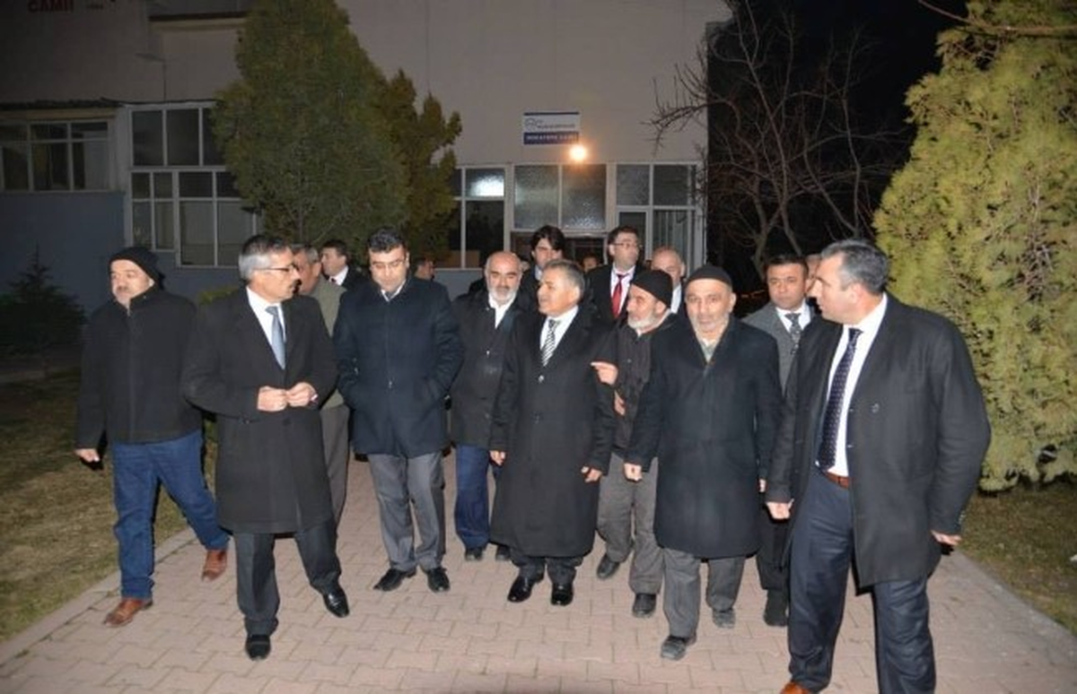 Melikgazi Belediye Başkanı Memduh Büyükkılıç, Kocatepe Mahallesi Halkı ile Buluştu