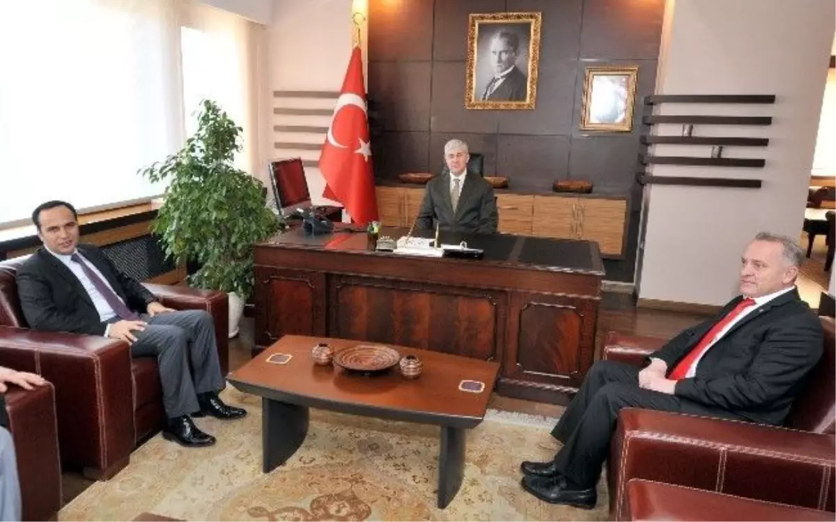 OSBİAD Başkanı Yıldırım, Uşak Valisi Erden'i Ziyaret Etti