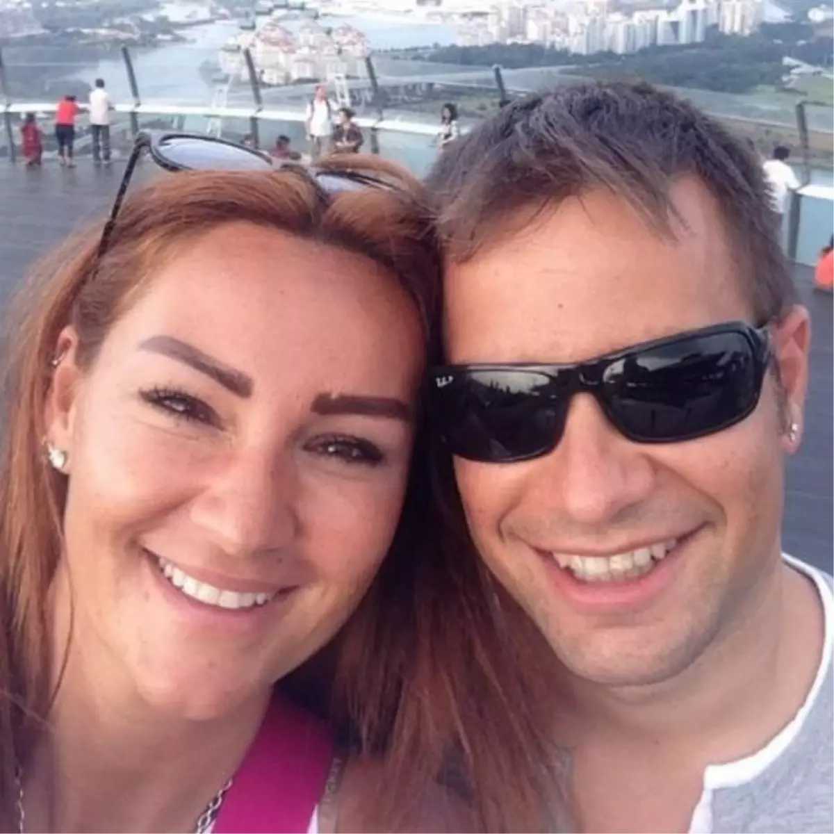 Pınar Altuğ\'un Kaşları Alay Konusu Oldu