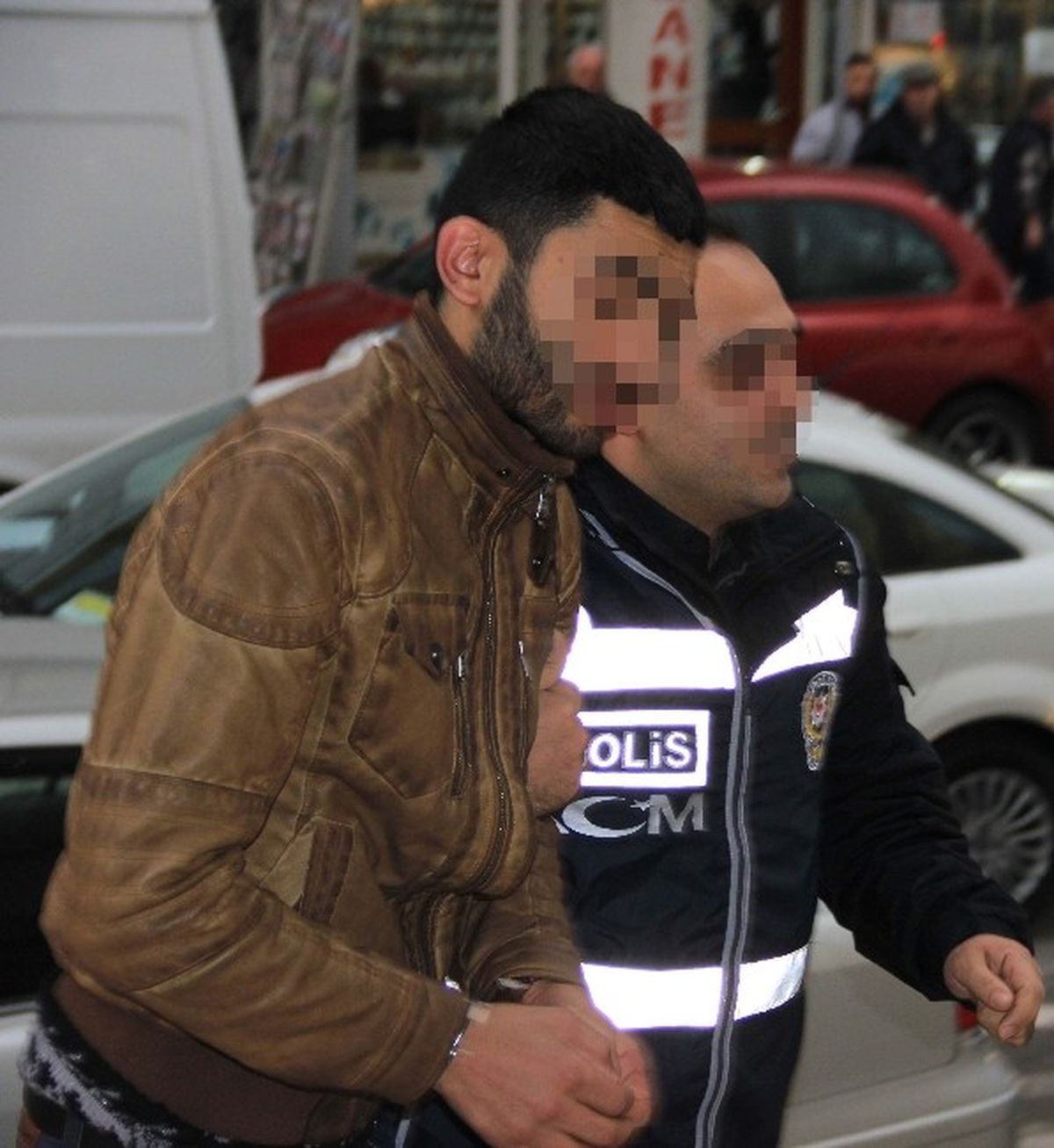 Piyasaya Sahte Para Sürmek İçin Maaşlı İşçi Tutan Gence 4 Yıl 2 Ay Hapis