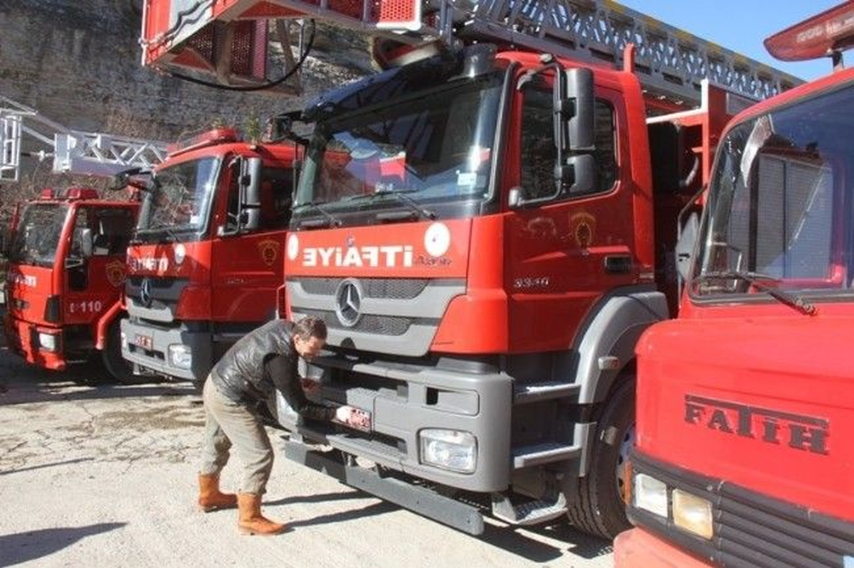 Safranbolu\'ya İki İtfaiye Aracı Alındı