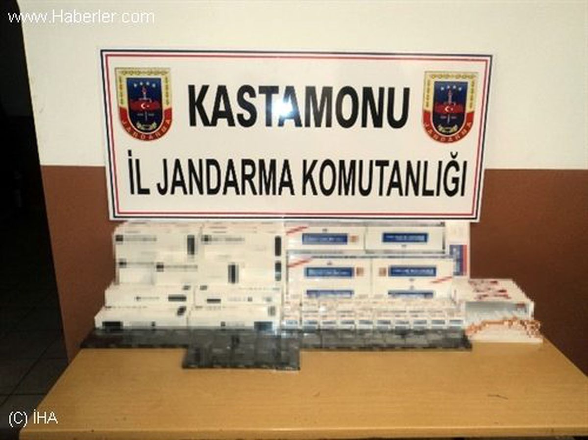 Tosya\'da 610 Paket Kaçak Sigara Ele Geçirildi