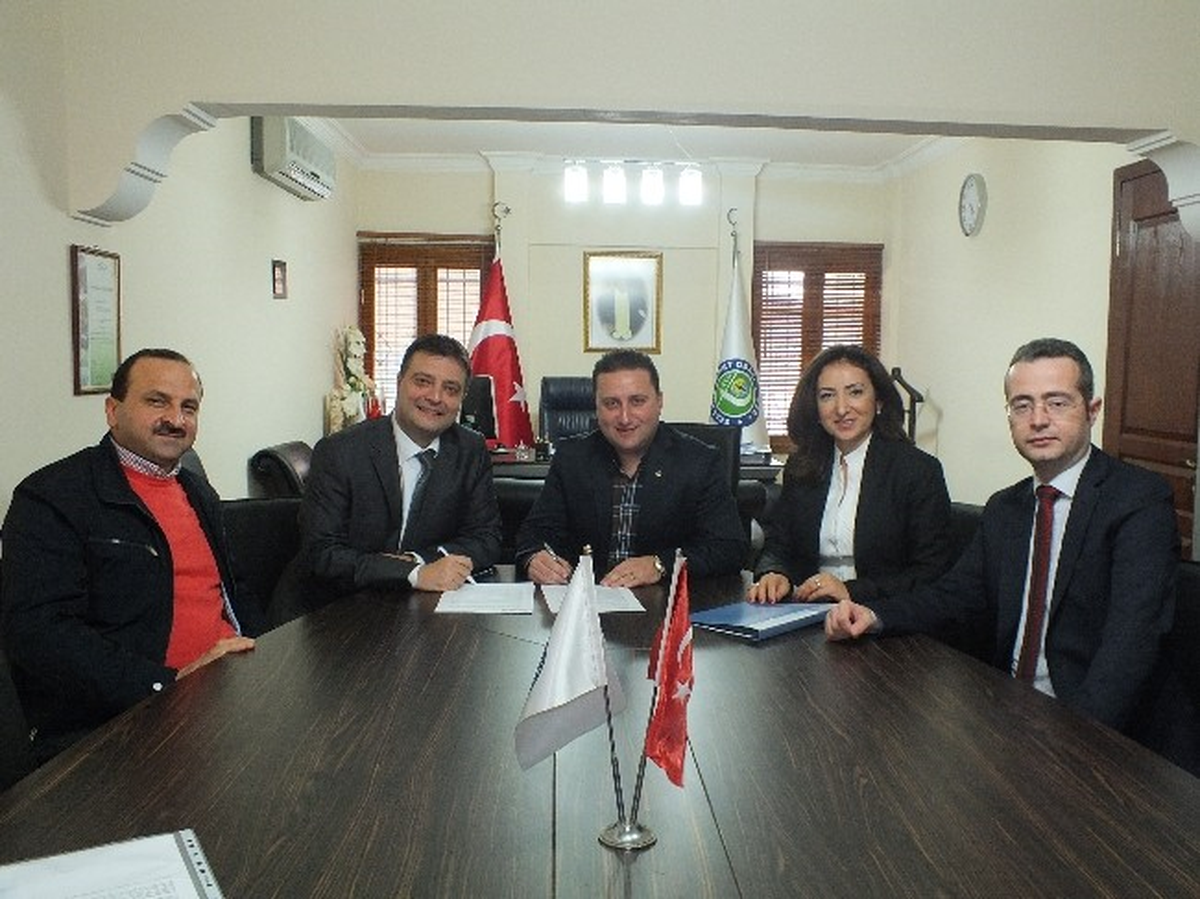 Yapı Kredi\'den Selçuk Ticaret Odası Üyelerine Kredi Desteği