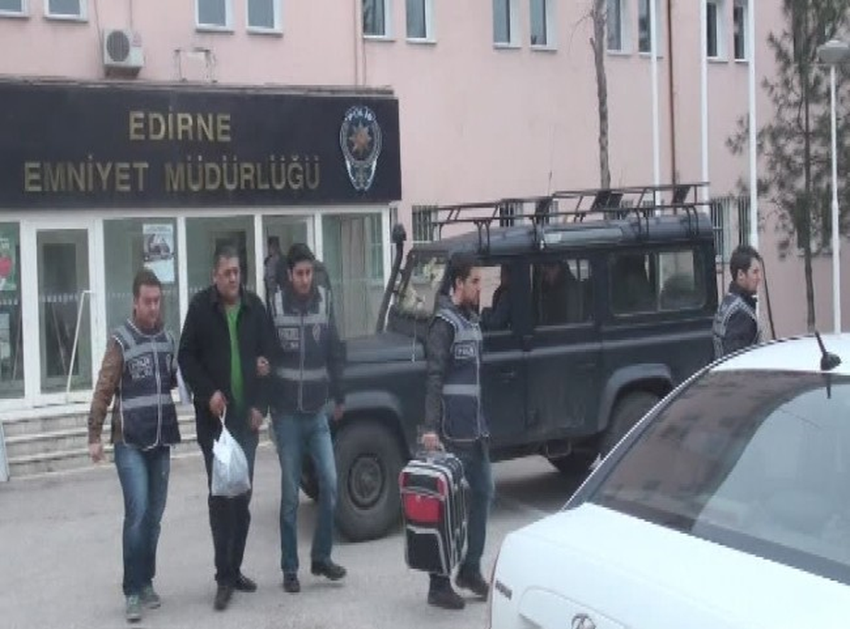 Edirne\'de 8 Yıl Sonra Parmak İzinden Yakayı Ele Verdi
