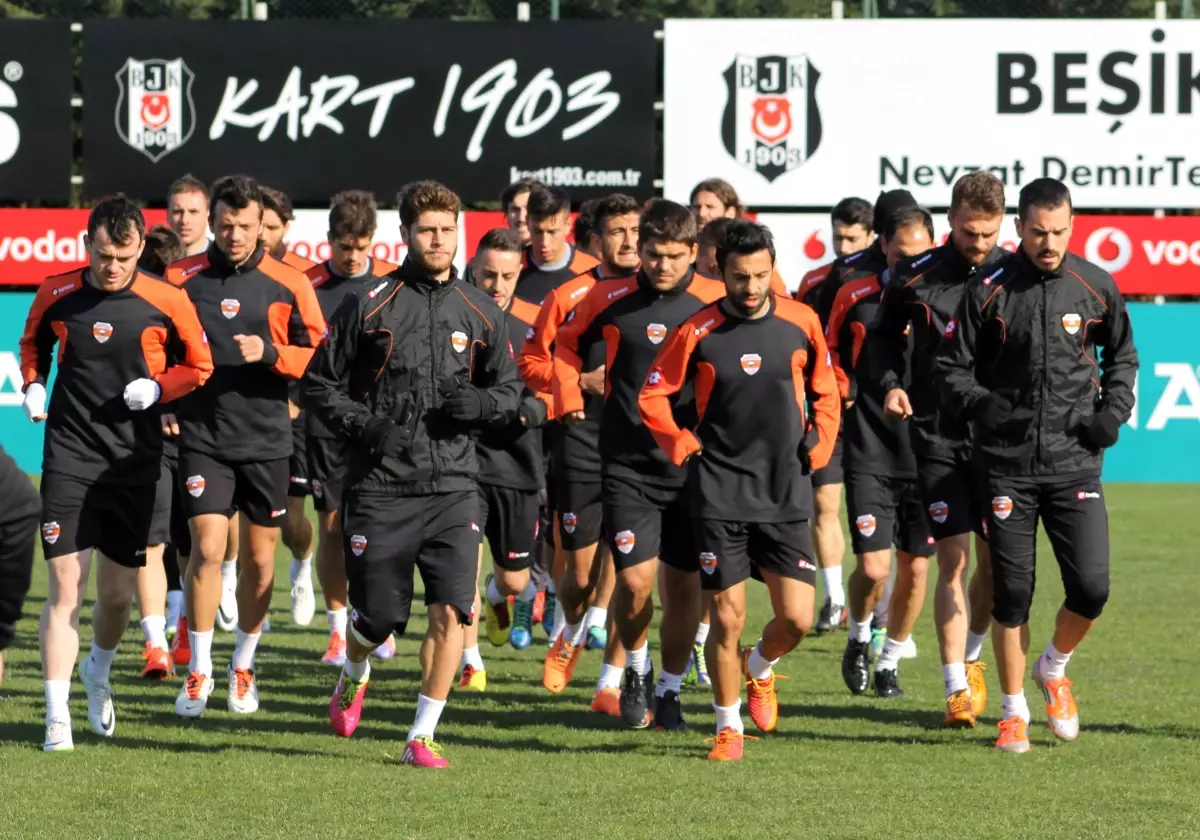 Adanaspor\'da, İstanbul Büyükşehir Belediyespor Maçı Hazırlıkları