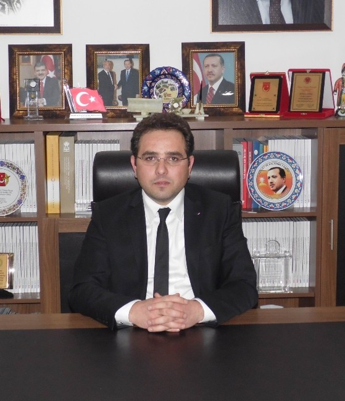 Adayları Bakan Nihat Zeybekci Tanıtacak