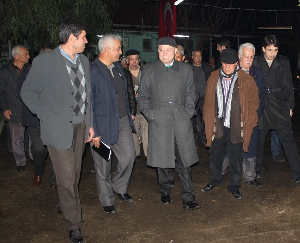 AK Parti\'nin Efeler Adayı Pekgüzel: "Yerinden Yönetim Yapacağım"