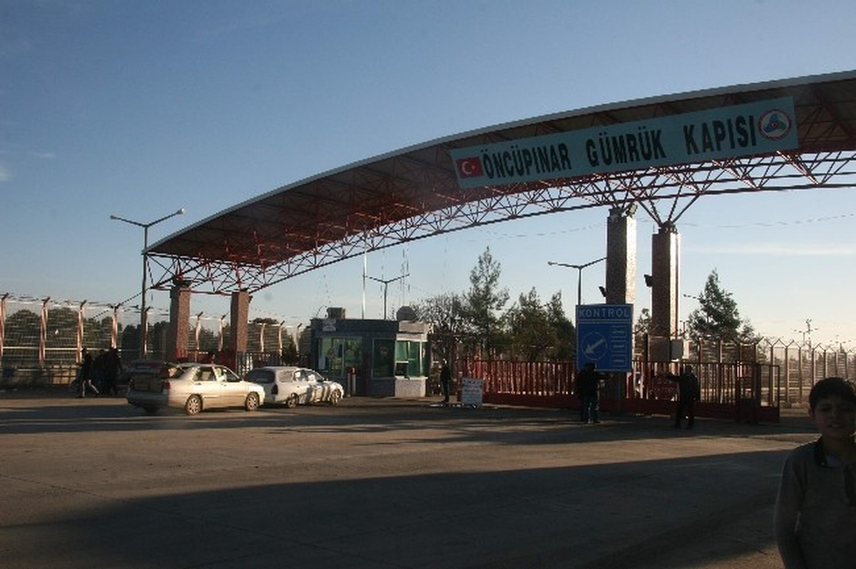 Bitki Sağlığı Kontrolleri Öncüpınar Sınır Kapısı\'nda Yapılıyor