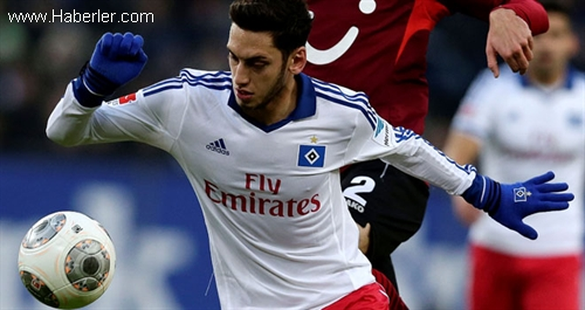 Çalhanoğlu 2018\'e Kadar Hamburg\'da Kaldı