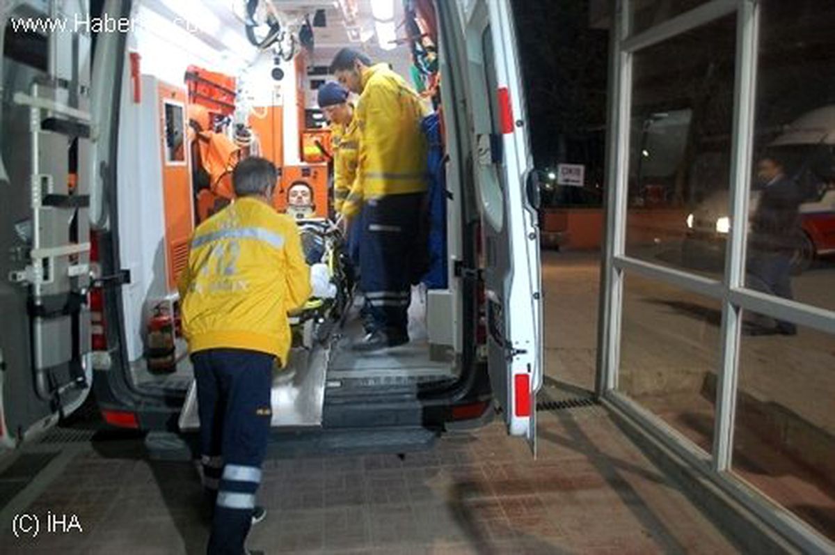 Çerkezköy\'de Kaza: 3 Yaralı