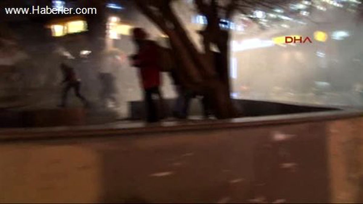 Ekg2kadıköy\'de Polis Müdahalesi