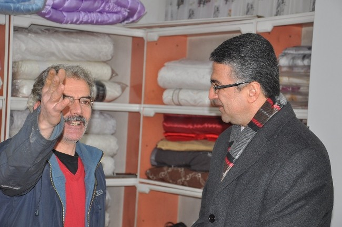 Erzurum Esnafından, MHP\'li Aydın\'a Yoğun İlgi