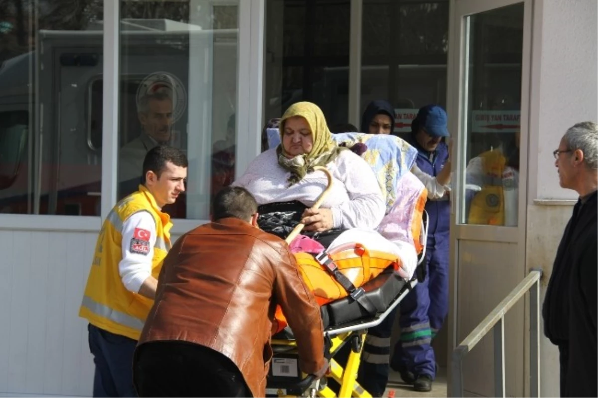 Fil Hastası Kadın Obez Ambulansıyla Taşındı
