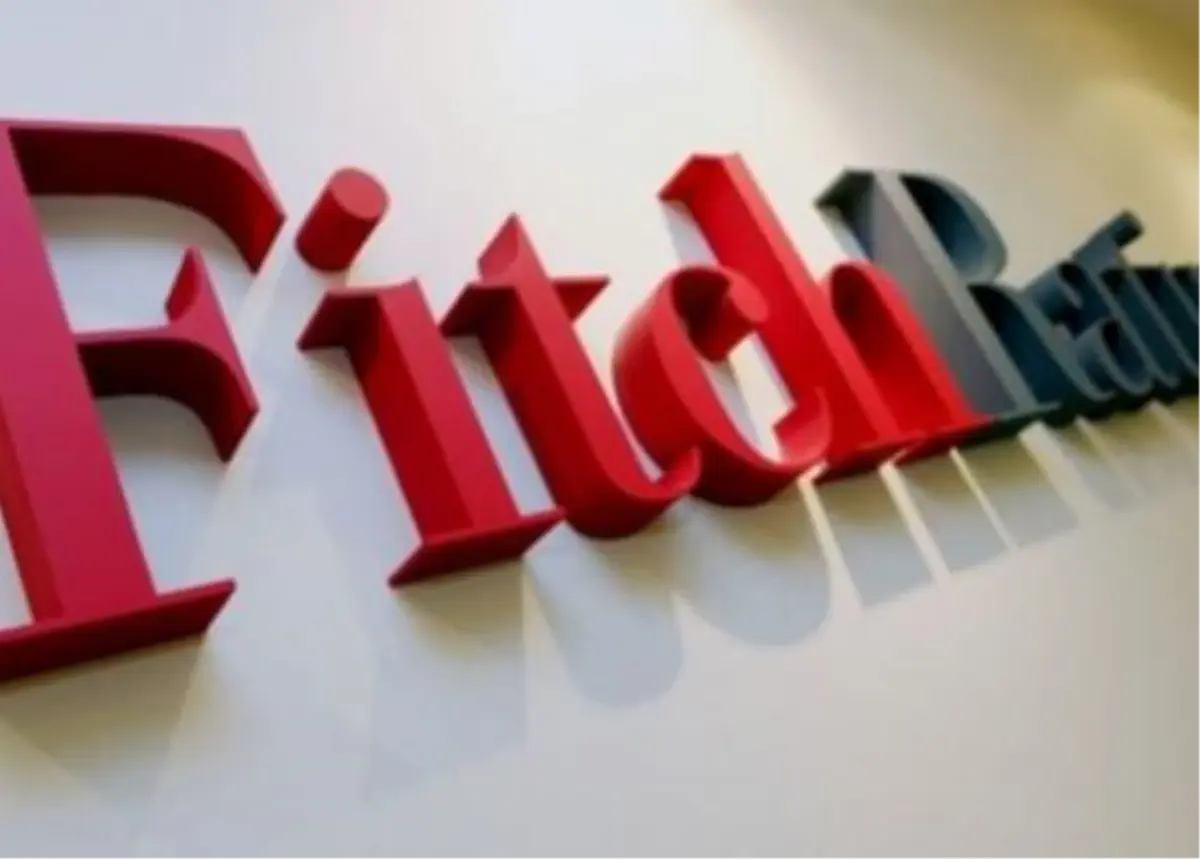 Fitch\'ten Refinansman Uyarısı