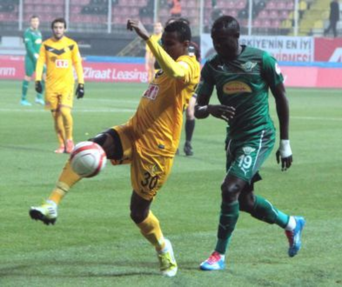 Akhisar Belediyespor: 1 Eskişehirspor: 1