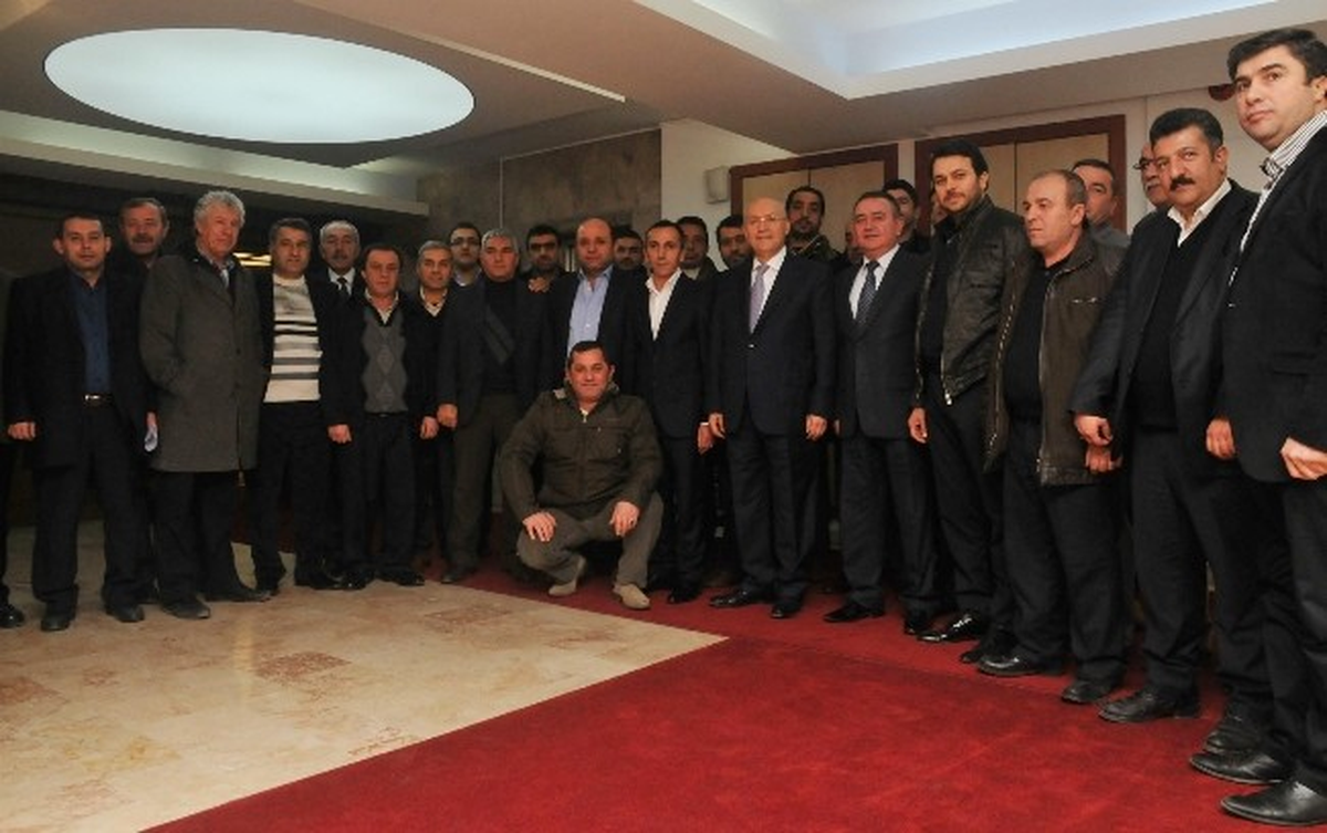 Hurdacılardan Yaşar\'a Destek