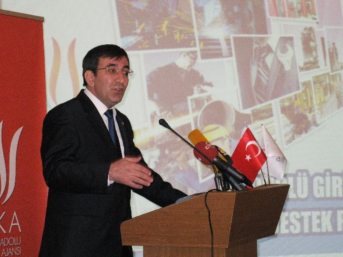 Kalkınma Bakanı Yılmaz: "Çözüm Sürecini Hedefleyenler Var"