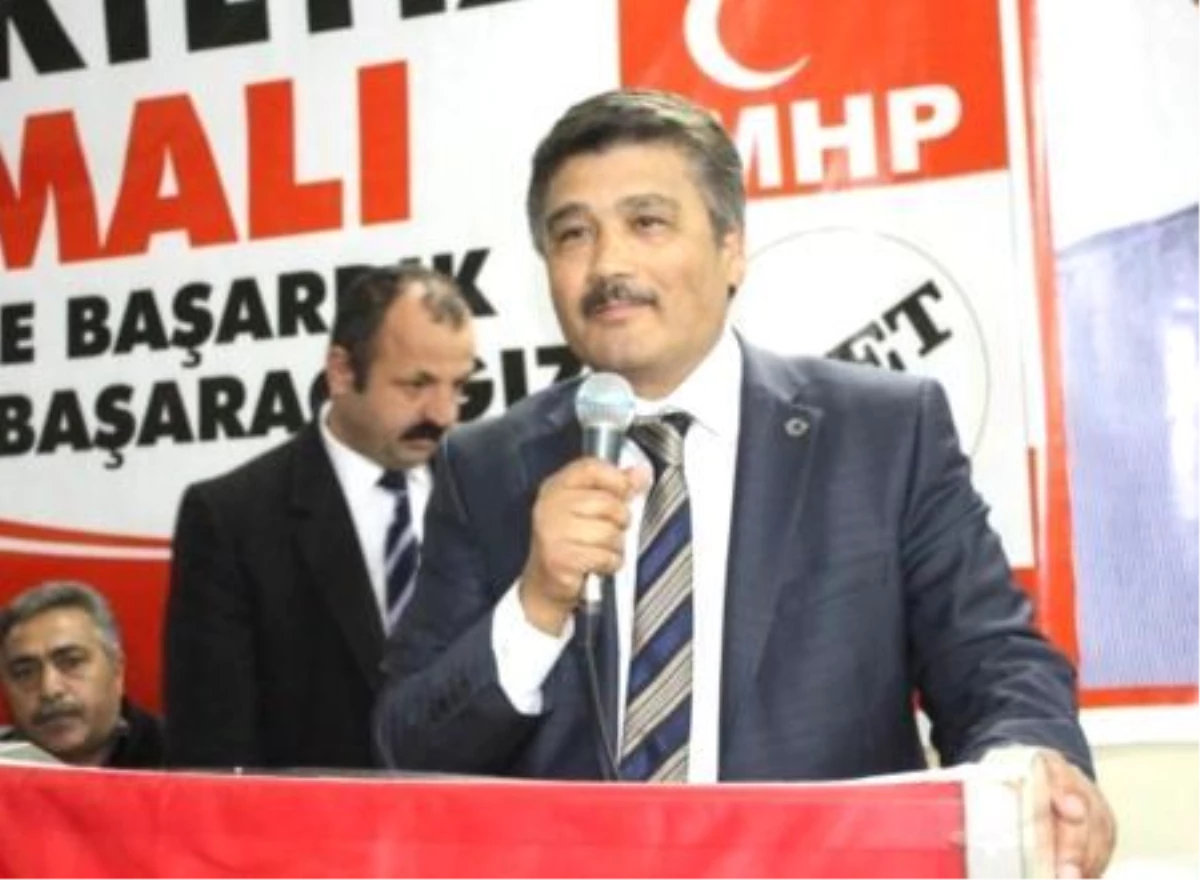 MHP Antalya Adayı Çelik, Kemer\'de Seçim Çalışmalarında