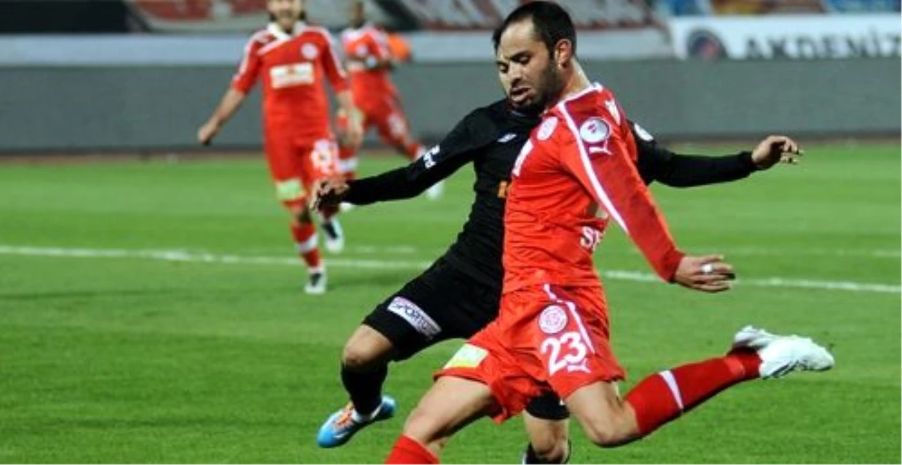 MP Antalyaspor, Elazığspor\'u 2-1 Yendi