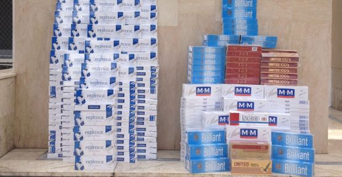 Muradiye\'de Kaçak Sigara Operasyonu