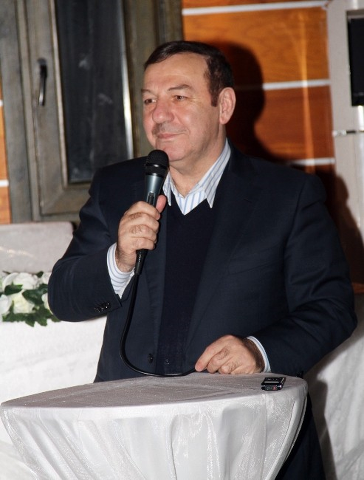 Vanlı Kanaat Önderleri Kadıoğlu ile Buluştu