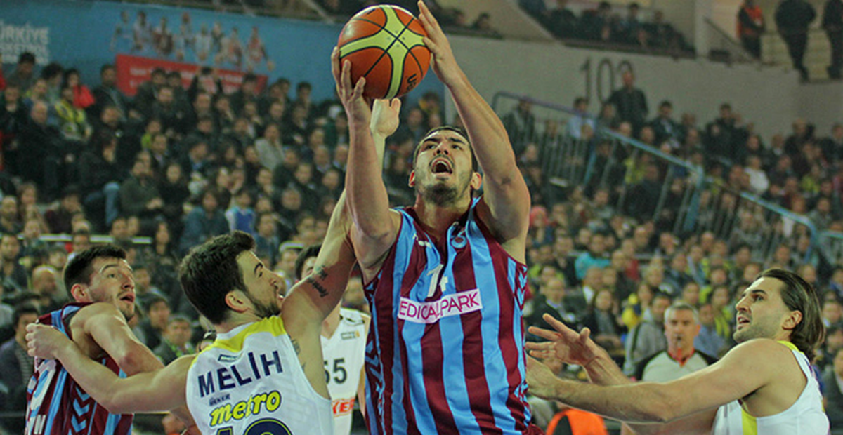Fenerbahçe Ülker, Trabzonspor\'u 72-66 Yendi