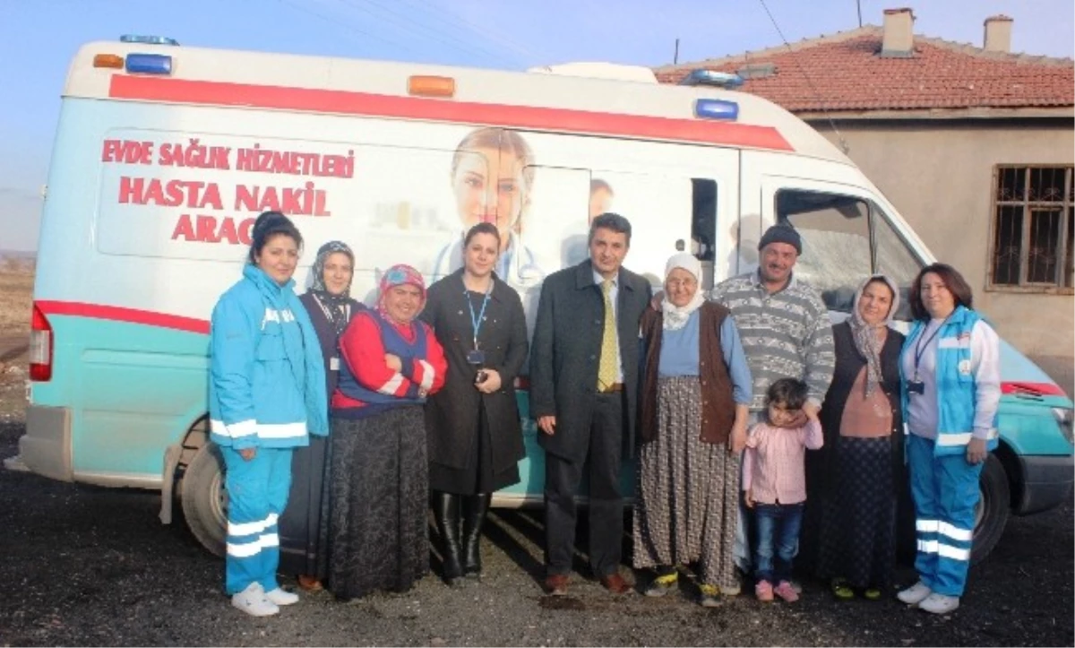 Aksaray\'da Tedavi Olan Hastalar Evinde Ziyaret Ediliyor