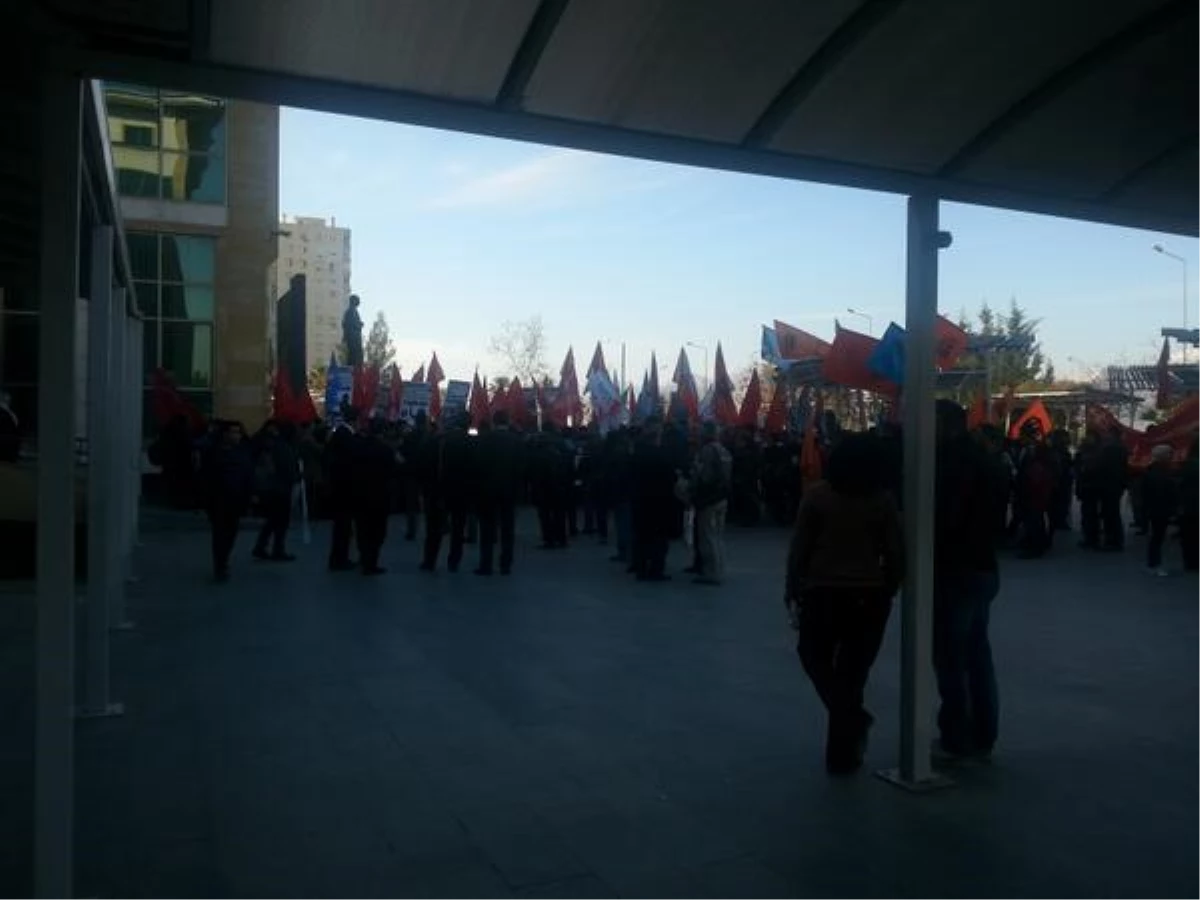 Antalya\'da 3 Kişi Gezi Davasından Tahliye Edildi