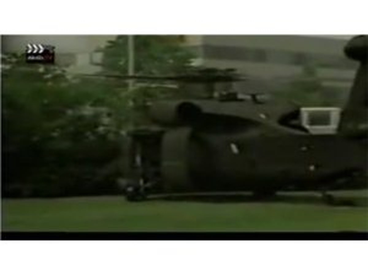 Askeri Helikopter Parkın Orta Yerine İndi