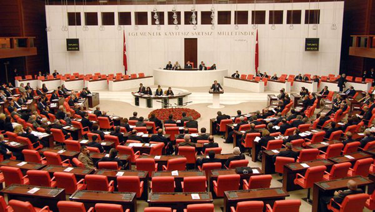 Dershanelerle İlgili Yasa Tasarısı TBMM\'de