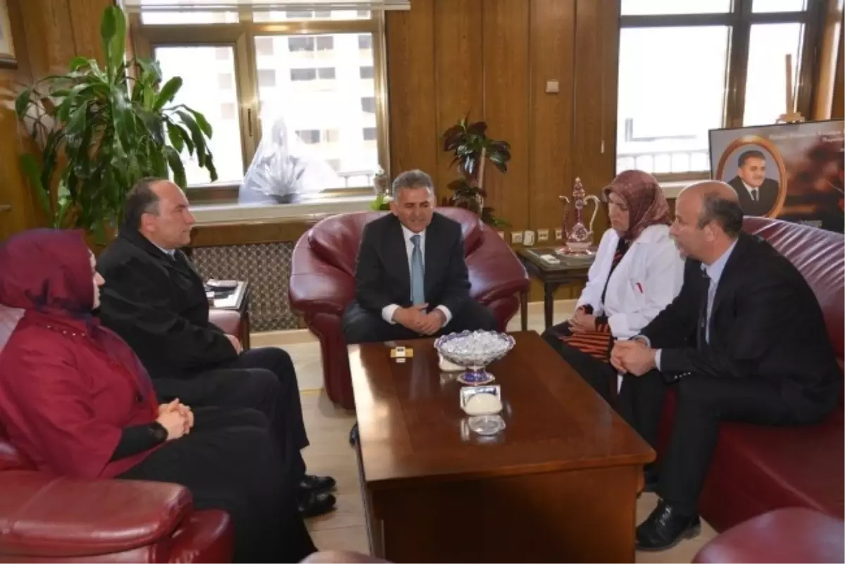 Melikgazi İlçe Sağlık Müdürlüğü Yetkililerinden Teşekkür Ziyareti